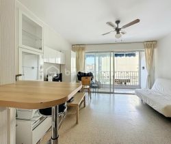 A louer STUDIO  32 M2 VUE MER PALAVAS LES FLOTS