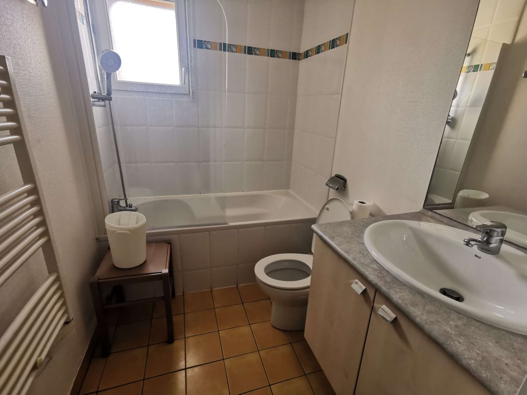 8d7fe8ecf68340c2d315c62b1dd3c517