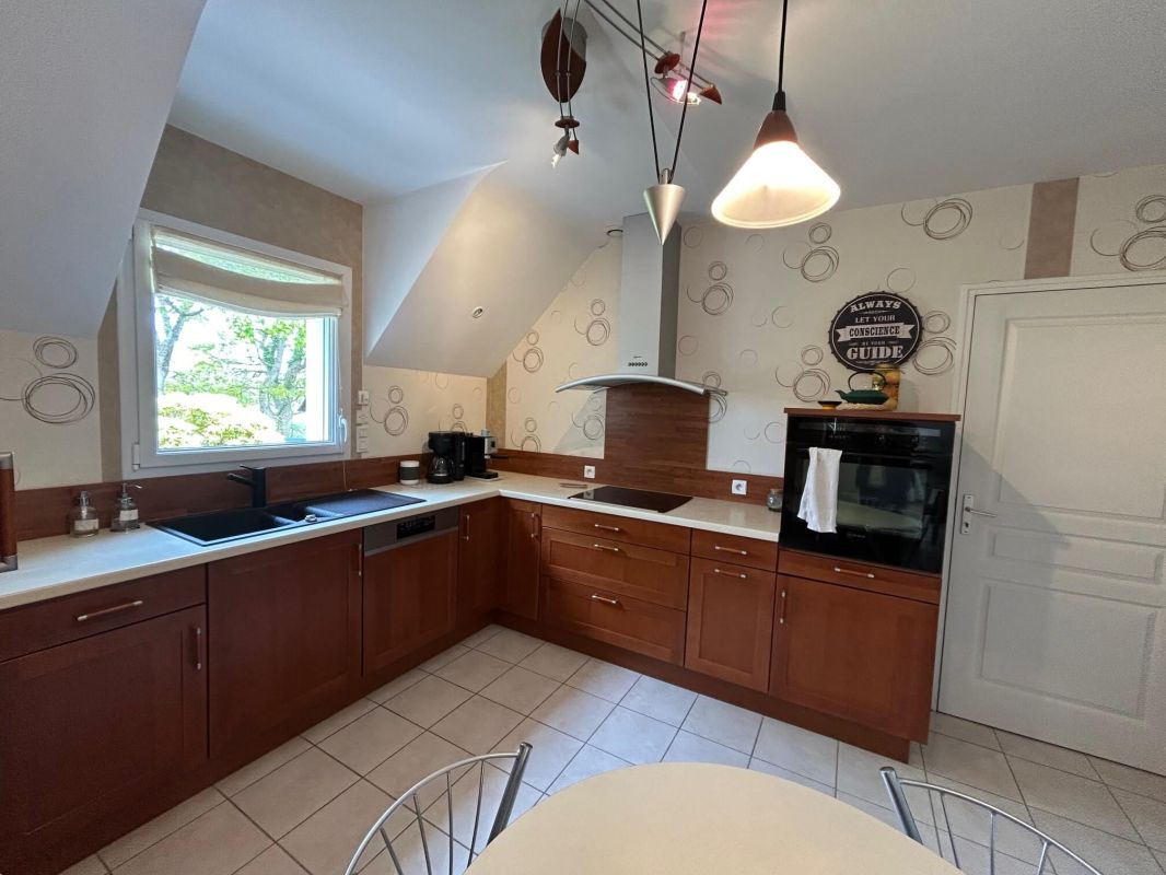 b64dd312874684b3ba155f7c45d9dbdd.