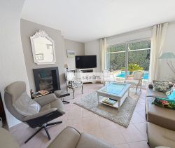 A vendre JOLIE MAISON 4 PIECES PLAIN PIED LES LONES Six-Fours-les-Plages