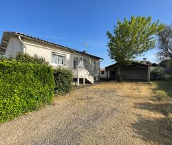 A vendre MAISON  4 PIECES 70 M2 BORD DE MER LONGEVILLE SUR MER