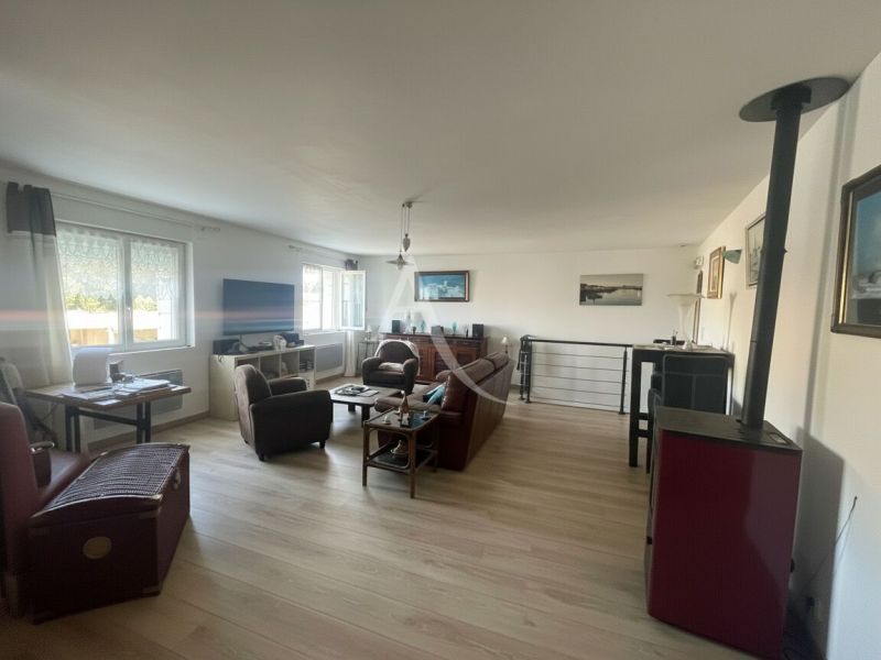 A vendre MAISON  3 PIECES 86 M2 BORD DE MER JARD SUR MER