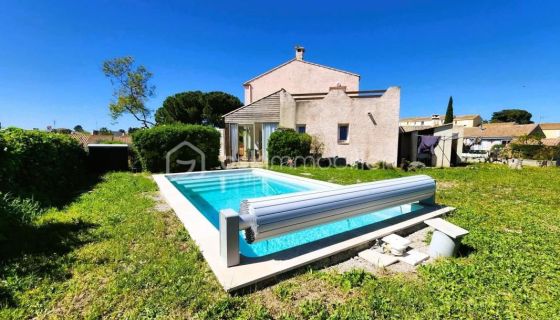 A louer MAISON  7 PIECES 197 M2  PEZENAS