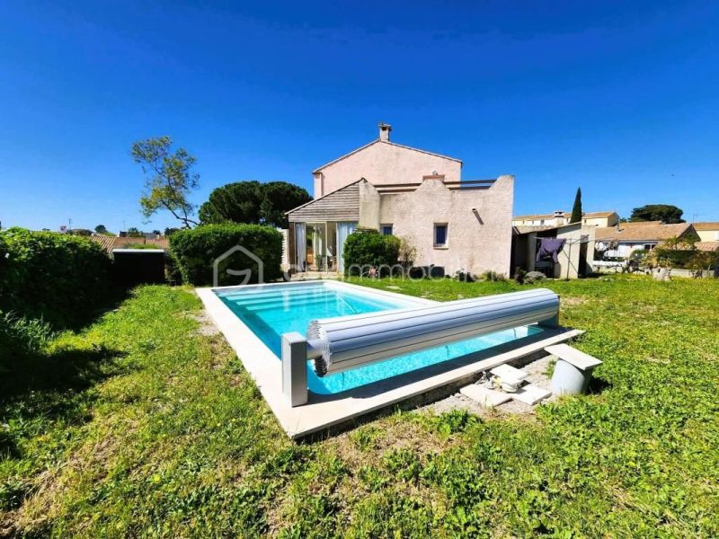 A louer MAISON  7 PIECES 197 M2  PEZENAS