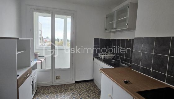 A louer APPARTEMENT T4 66 M2  MONTPELLIER