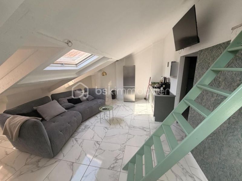 A louer APPARTEMENT T2 41 M2 BORD DE MER CANNES