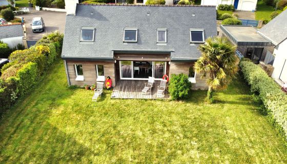 A vendre CHARMANTE  maison d'architecte 4 PIECES PLAGE A PIEDS LA FORET FOUESNANT