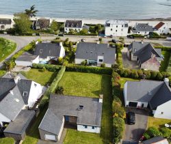 A vendre CHARMANTE  maison d'architecte 4 PIECES PLAGE A PIEDS LA FORET FOUESNANT