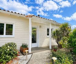 A louer MAISON  CONTEMPORAINE BORD DE MER LES MATHES