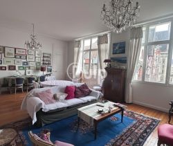 A louer APPARTEMENT  275 M2  BETHUNE