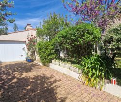 A vendre MAISON  5 PIECES 96 M2 BORD DE MER TALMONT SAINT HILAIRE