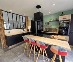 A vendre MAISON  4 PIECES 123 M2 BORD DE MER SAINT JEAN DE MONTS