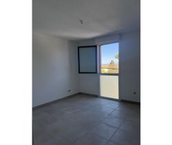 A louer APPARTEMENT T2 44 M2 TERRASSE PLAGE à PIED SETE