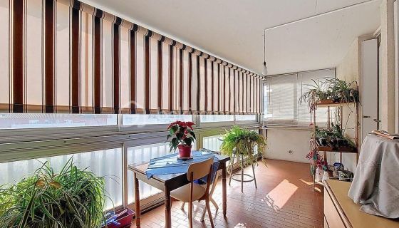 A louer APPARTEMENT T4 84 M2 BORD DE MER LA SEYNE SUR MER