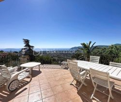 A louer MAISON  6 PIECES 150 M2 VUE MER MANDELIEU LA NAPOULE