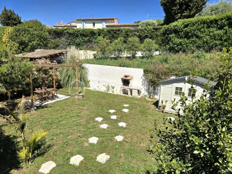 A louer APPARTEMENT T3 62 M2 TERRASSE BORD DE MER VILLENEUVE LOUBET