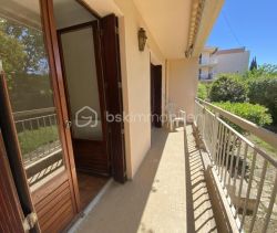 A louer APPARTEMENT T2 40 M2 PLAGE à PIED SAINT CYR SUR MER