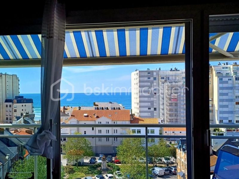 A louer APPARTEMENT T2 53 M2 TERRASSE BORD DE MER LES SABLES D OLONNE