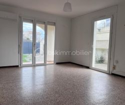 A louer APPARTEMENT T4 66 M2 TERRASSE BORD DE MER FRONTIGNAN