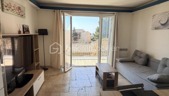 A louer APPARTEMENT T2 42 M2 BORD DE MER SIX FOURS LES PLAGES