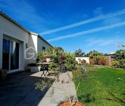 A louer MAISON  CONTEMPORAINE BORD DE MER BRETIGNOLLES SUR MER
