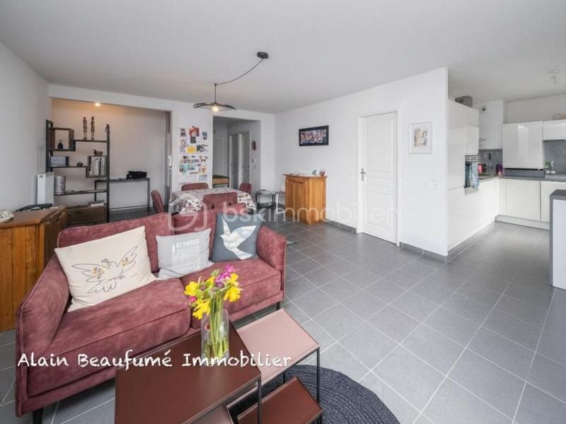 A louer APPARTEMENT T4 88 M2 TERRASSE  PAU