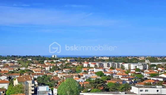 A louer APPARTEMENT T2 67 M2 BORD DE MER ROYAN
