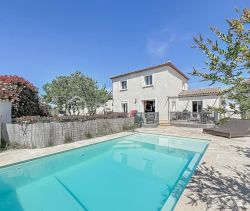 A louer MAISON  5 PIECES 147 M2 BORD DE MER POMEROLS