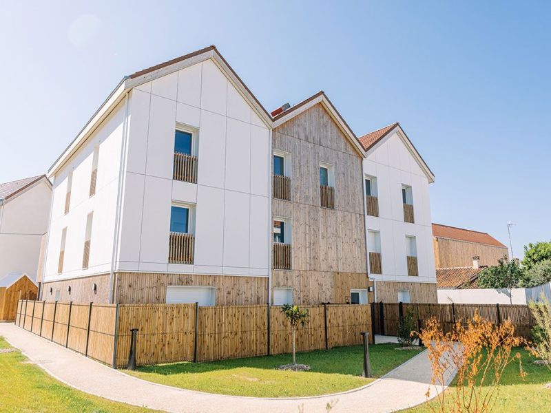 A louer APPARTEMENT T3 65 M2 PLAGE à PIED LES SABLES D OLONNE