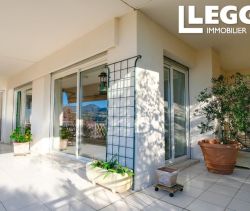 A louer APPARTEMENT T4 112 M2 BORD DE MER NICE