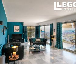 A louer APPARTEMENT T4 112 M2 BORD DE MER NICE
