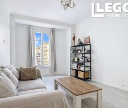 A louer APPARTEMENT T3 70 M2 BORD DE MER NICE