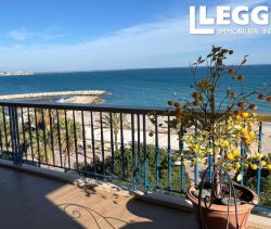 A louer APPARTEMENT DE PRESTIGE T3 76 M2 TERRASSE PIEDS DANS L'EAU CAGNES SUR MER