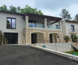 A vendre MAISON  10 PIECES 300 M2  ROQUEFORT LES PINS