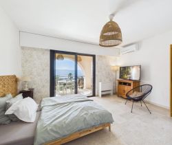A louer STUDIO NEUF  28 M2 TERRASSE VUE MER AJACCIO