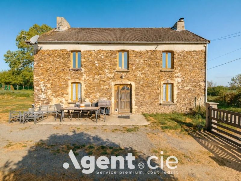 A louer MAISON  DE MAîTRE  SAINTE MARGUERITE D ELLE