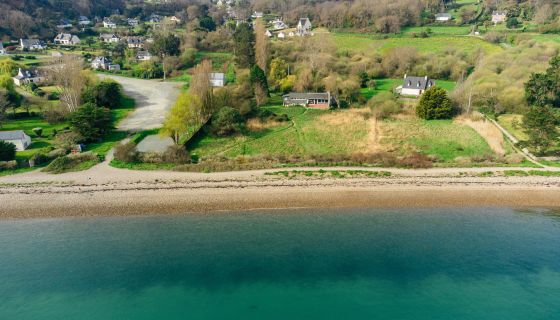 A vendre Maison 8 pieces 198 m&sup2;  vue mer et acces direct plage PLOUBAZLANEC