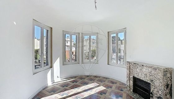 A louer APPARTEMENT T4 77 M2  PERPIGNAN