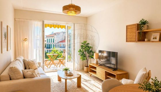 A louer APPARTEMENT DE PRESTIGE T2 54 M2 BORD DE MER NICE