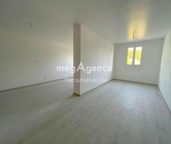 A louer APPARTEMENT T2 53 M2 BORD DE MER SAINT RAPHAEL