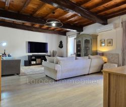 A vendre MAISON  4 PIECES 100 M2  SAINT GENIS DES FONTAINES Village