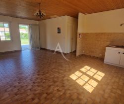 A vendre MAISON  5 PIECES 82 M2 BORD DE MER TALMONT SAINT HILAIRE
