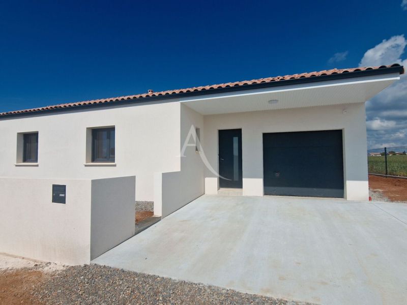 A vendre MAISON  4 PIECES 122 M2 BORD DE MER TALMONT SAINT HILAIRE