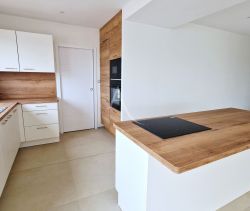 A vendre MAISON  4 PIECES 122 M2 BORD DE MER TALMONT SAINT HILAIRE