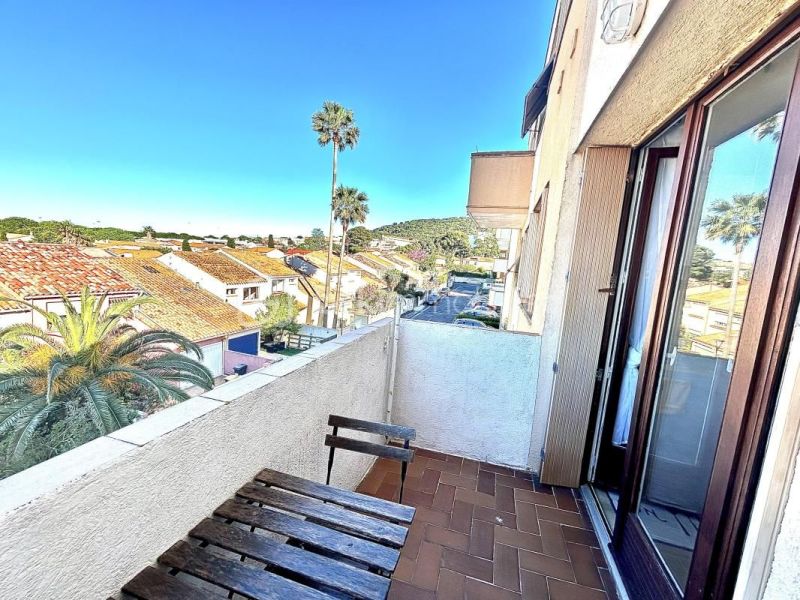 A louer STUDIO  27 M2 BORD DE MER SETE