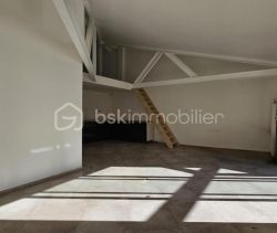 A louer APPARTEMENT DE PRESTIGE NEUF T3 79 M2 TERRASSE  DRAGUIGNAN