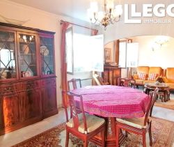 A louer APPARTEMENT T3 80 M2 BORD DE MER SIX FOURS LES PLAGES