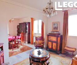 A louer APPARTEMENT T3 80 M2 BORD DE MER SIX FOURS LES PLAGES
