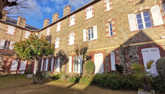 vente Bel appartement rénové à Dinard proche de la mer