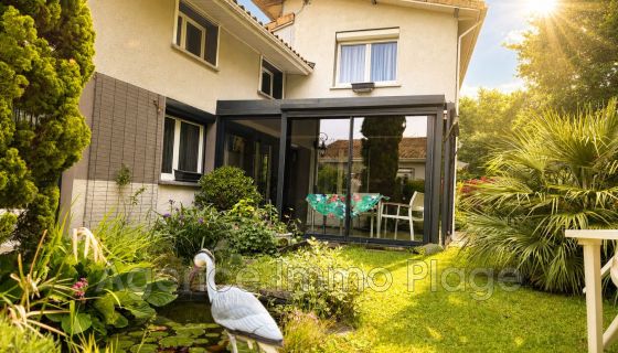 A vendre MAISON  4 PIECES 135 M2  SAINT VIVIEN DE MEDOC campagne